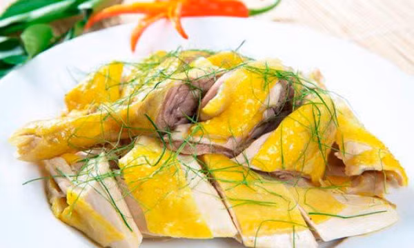 Thịt gà cũng có thể gây ngộ độc nếu chế biến và bảo quản sai cách