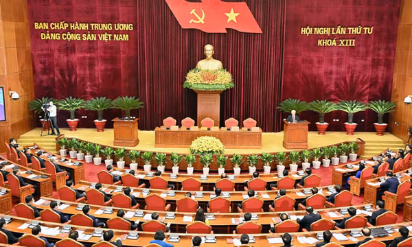 Kiên quyết, kiên trì đấu tranh phòng, chống tham nhũng, tiêu cực, xử lý nghiêm cán bộ sai phạm