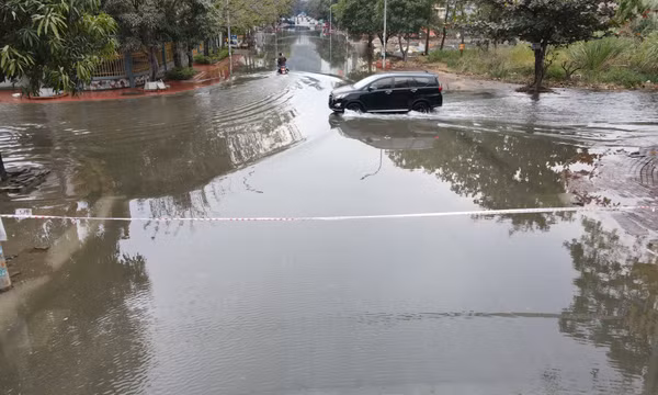 Nỗi lo triều cường ở một khu đô thị lấn biển