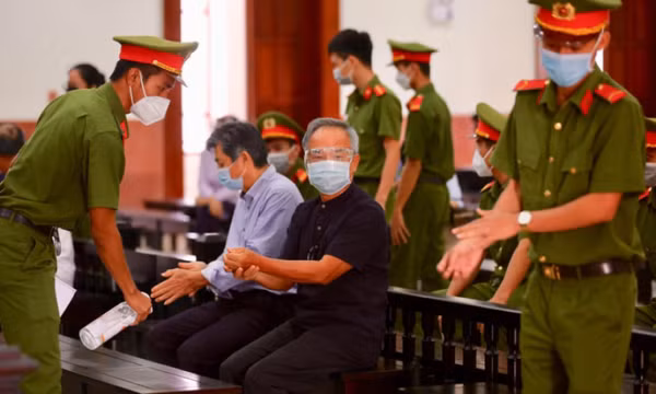 Y án đối với Nguyễn Thành Tài và Chủ tịch Công ty Hoa Tháng Năm về vụ "đất vàng"