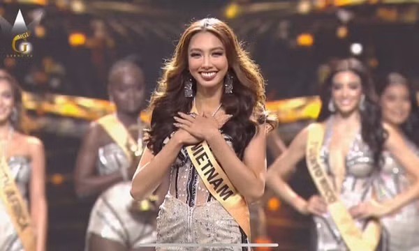 Thùy Tiên đăng quang Miss Grand International 2021