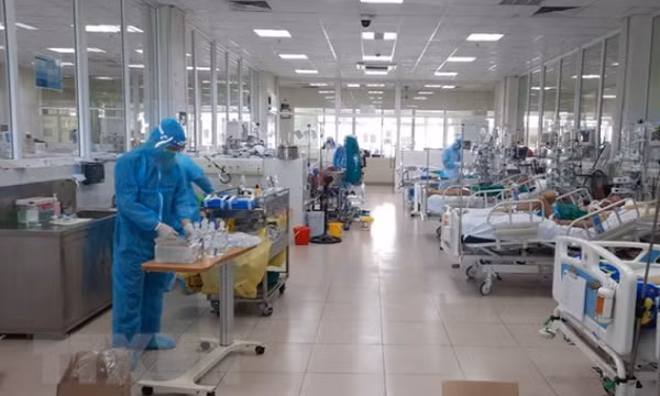 Bộ Y tế quy định mới về phân loại 4 nhóm nguy cơ người mắc COVID-19