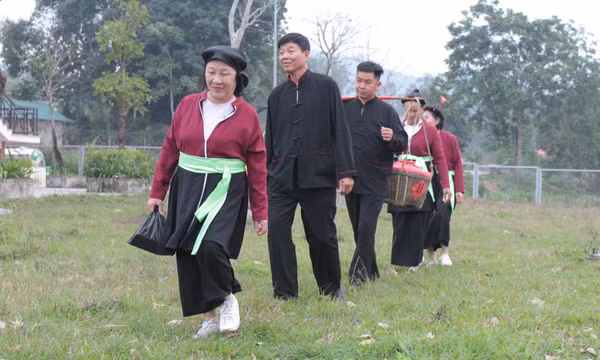 Phong tục cưới hỏi của người Sán Dìu