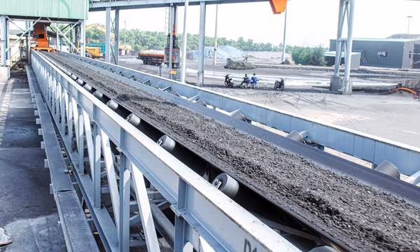 Công ty Kho vận Đá Bạc: Nhiều giải pháp tiêu thụ than ngay từ đầu năm