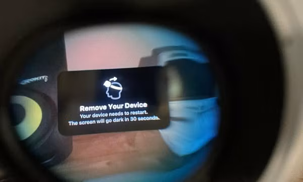 Kính Vision Pro bị hack ngay sau ngày mở bán