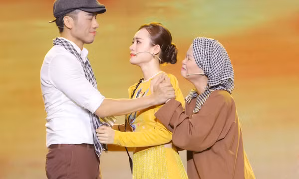 Game show 2024 sẽ ca hát nhiều, tiếp tục 'gom gà'