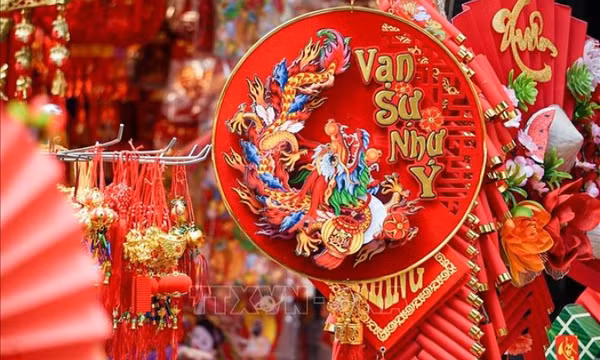 Nguồn gốc và ý nghĩa tục xông đất đầu năm