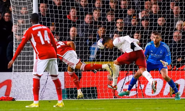 Man Utd thắng ở phút 89