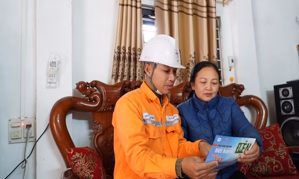 PC Quảng Ninh tuyên truyền sử dụng điện tiết kiệm, hạn chế tình trạng hóa đơn tiền điện tăng cao 