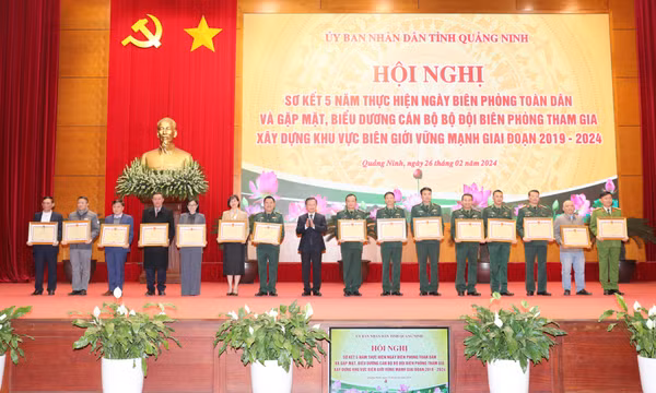 Sơ kết 5 năm thực hiện Ngày Biên phòng toàn dân, giai đoạn 2019-2024