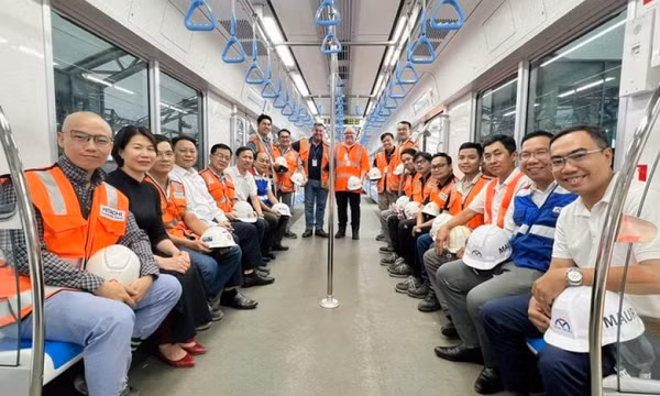 Tàu Metro số 1 sẽ chạy thử nghiệm liên tục trong dịp Tết Nguyên đán Giáp Thìn