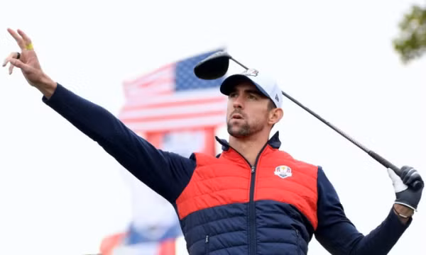 Khi Michael Phelps thành golfer