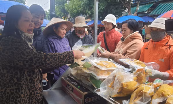 Gà ủ muối hoa tiêu Tân An