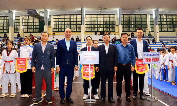 Lần đầu tổ chức Giải Taekwondo các lứa tuổi trẻ Liên đoàn Taekwondo Quảng Ninh