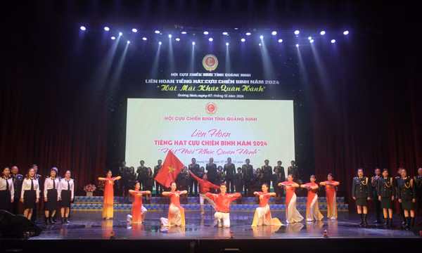Liên hoan tiếng hát Cựu chiến binh tỉnh Quảng Ninh năm 2024: Hát mãi khúc quân hành