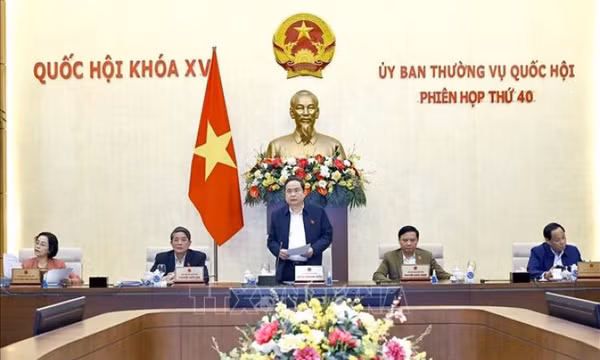 Bế mạc Phiên họp thứ 40 Ủy ban Thường vụ Quốc hội