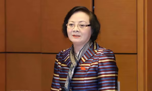 Bộ trưởng Bộ Nội vụ Phạm Thị Thanh Trà: Chưa sáp nhập ngay các tỉnh, thành phố
