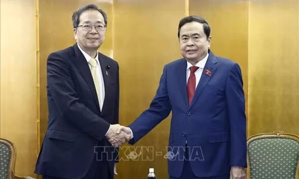 Chủ tịch Quốc hội Trần Thanh Mẫn tiếp Chủ tịch Đảng Công Minh, Nhật Bản