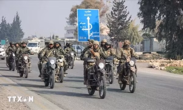 Phe đối lập Syria đề xuất giai đoạn chuyển tiếp kéo dài 18 tháng