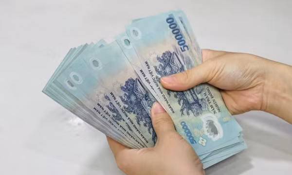 Loạt lãi suất tiết kiệm cao ngất ngưởng không công khai