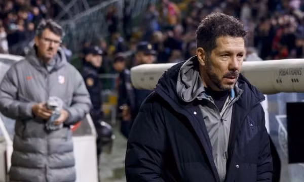 Đá chai nước, Diego Simeone nhận án phạt nghiêm khắc