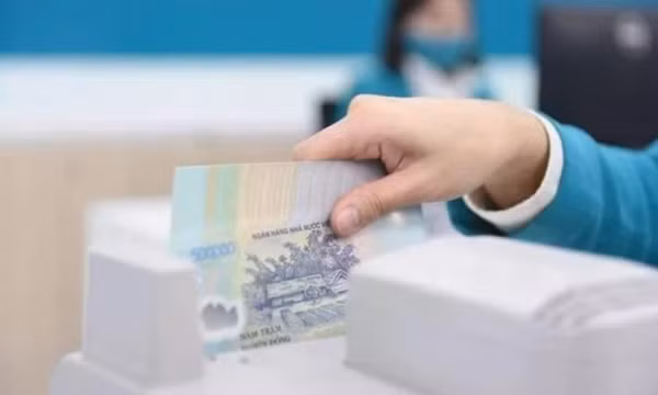 Lãi suất ngân hàng ngày 18/12: Nhiều ngân hàng điều chỉnh lãi suất