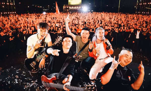 Rap giảm nhiệt, rock ấm lên