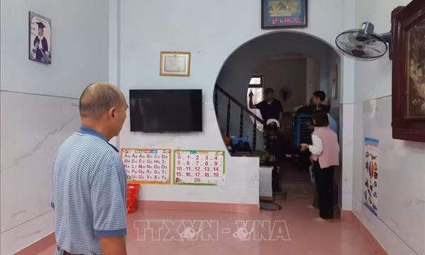 Khởi tố người phụ nữ bạo hành trẻ tại cơ sở giữ trẻ tư nhân