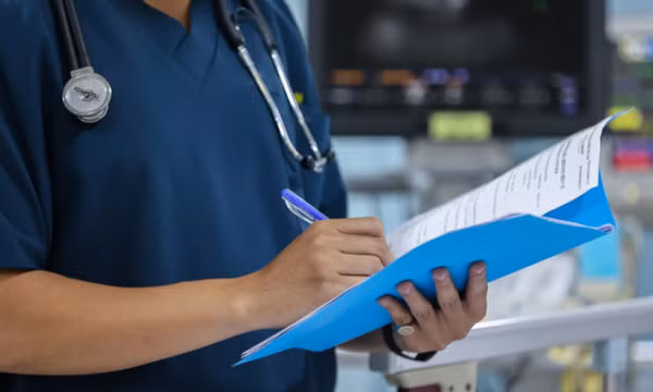 19 sinh viên ĐH Quốc gia TP HCM nhập viện nghi ngộ độc thực phẩm
