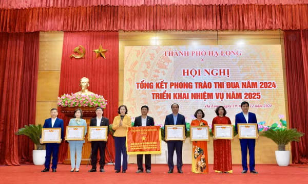 TP Hạ Long phát động phong trào thi đua năm 2025