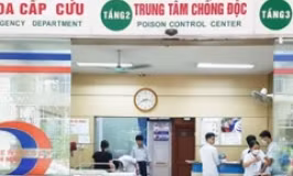 Vụ ngộ độc tại tiệc cưới ở Long Biên: Người tham gia đã đưa rượu ở ngoài vào nhà hàng