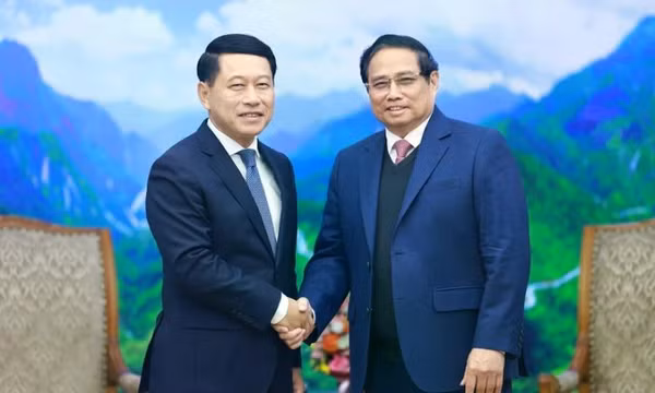 Thủ tướng Phạm Minh Chính tiếp Phó Thủ tướng Lào Saleumxay Kommasith