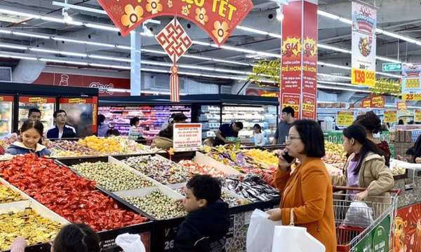 Hàng hóa rục rịch tăng giá trước Tết