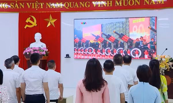 Triệu trái tim hướng về Quảng trường Ba Đình lịch sử