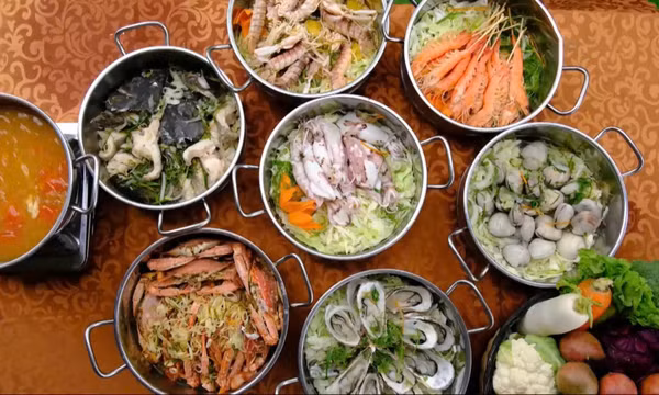 Lẩu chín tầng mây