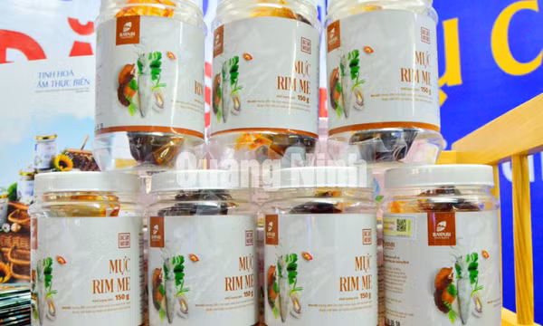 Hấp dẫn mực rim me Vân Đồn