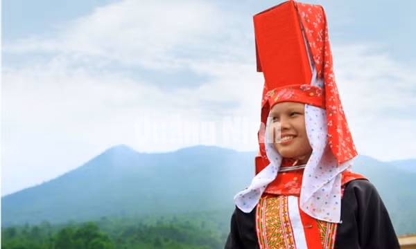 Bản sắc các dân tộc tỉnh Quảng Ninh