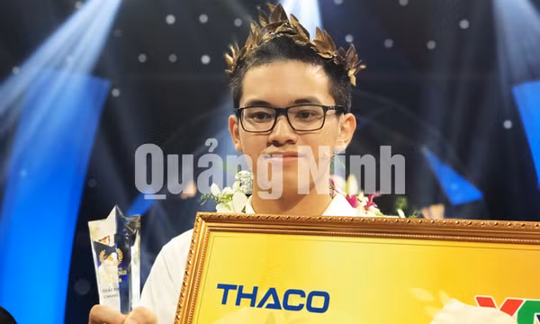 Nguyễn Hoàng Cường quán quân Đường lên đỉnh Olympia lần thứ 18, tháng 9-2018