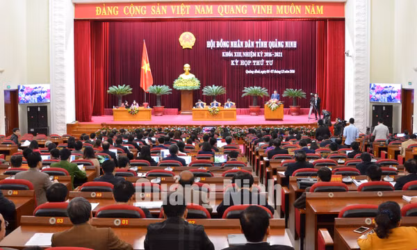 Kỳ họp thứ 4, HĐND tỉnh khóa XIII, tháng 12-2016