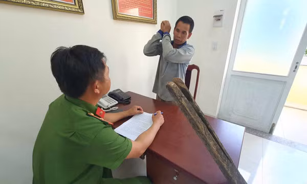 Đi nhậu về, em đánh chết anh ruột vì xúc phạm chị gái