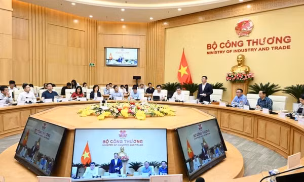 Bộ Công Thương: Sớm trình Chính phủ ban hành cơ chế DPPA, điện Mặt Trời mái nhà