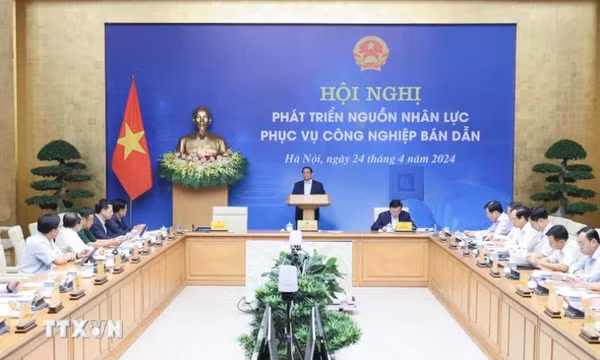 'Đào tạo nhân lực bán dẫn là đột phá của đột phá về đào tạo nguồn nhân lực'