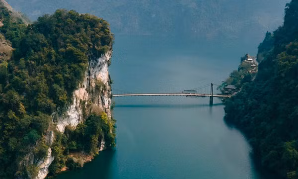 Lên Tủa Chùa ngắm cầu treo Pa Phông