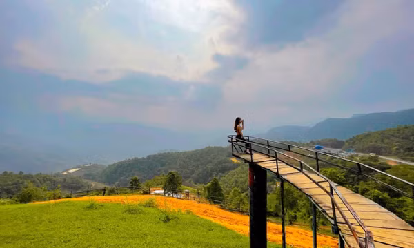 Điểm đến không thể bỏ lỡ ở Điện Biên: Thăm di tích, cực Tây, hồ thủy điện