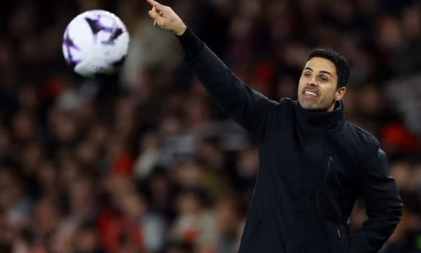 Arteta muốn Arsenal học thế hệ bất bại của Wenger