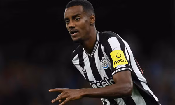 Thi đấu bùng nổ, Newcastle chốt luôn tương lai Isak