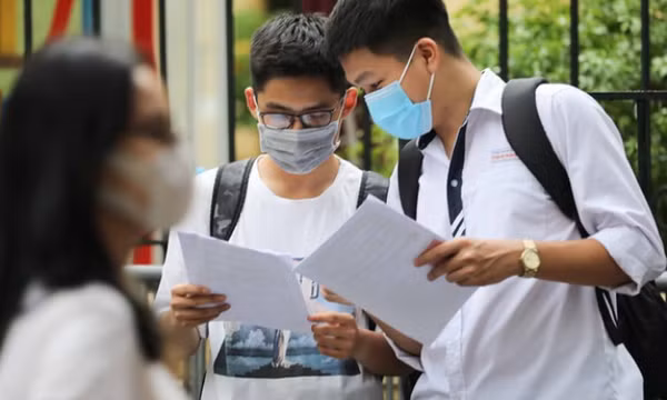 Không được yêu cầu thí sinh xác nhận nhập học trước ngày 22/8