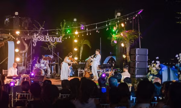 Minishow ra mắt ban nhạc Seaband