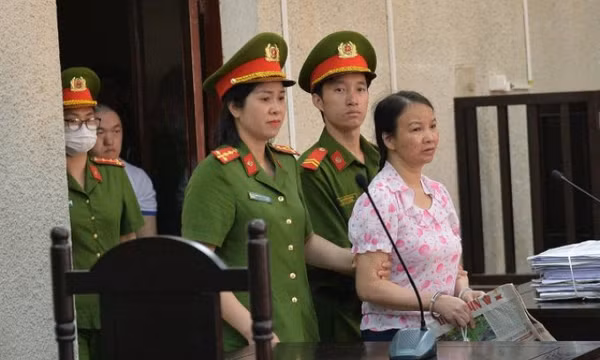 Tòa phúc thẩm: Mẹ 'nữ sinh giao gà' không bị kết tội oan