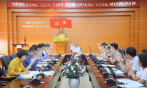 Cuộc họp thứ 14, Hội đồng Trường Đại học Hạ Long nhiệm kỳ 2020 - 2025